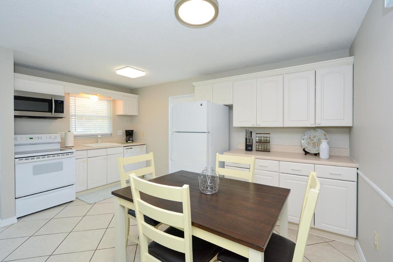 Canal 313 - Right In Siesta Key Village! Exterior photo