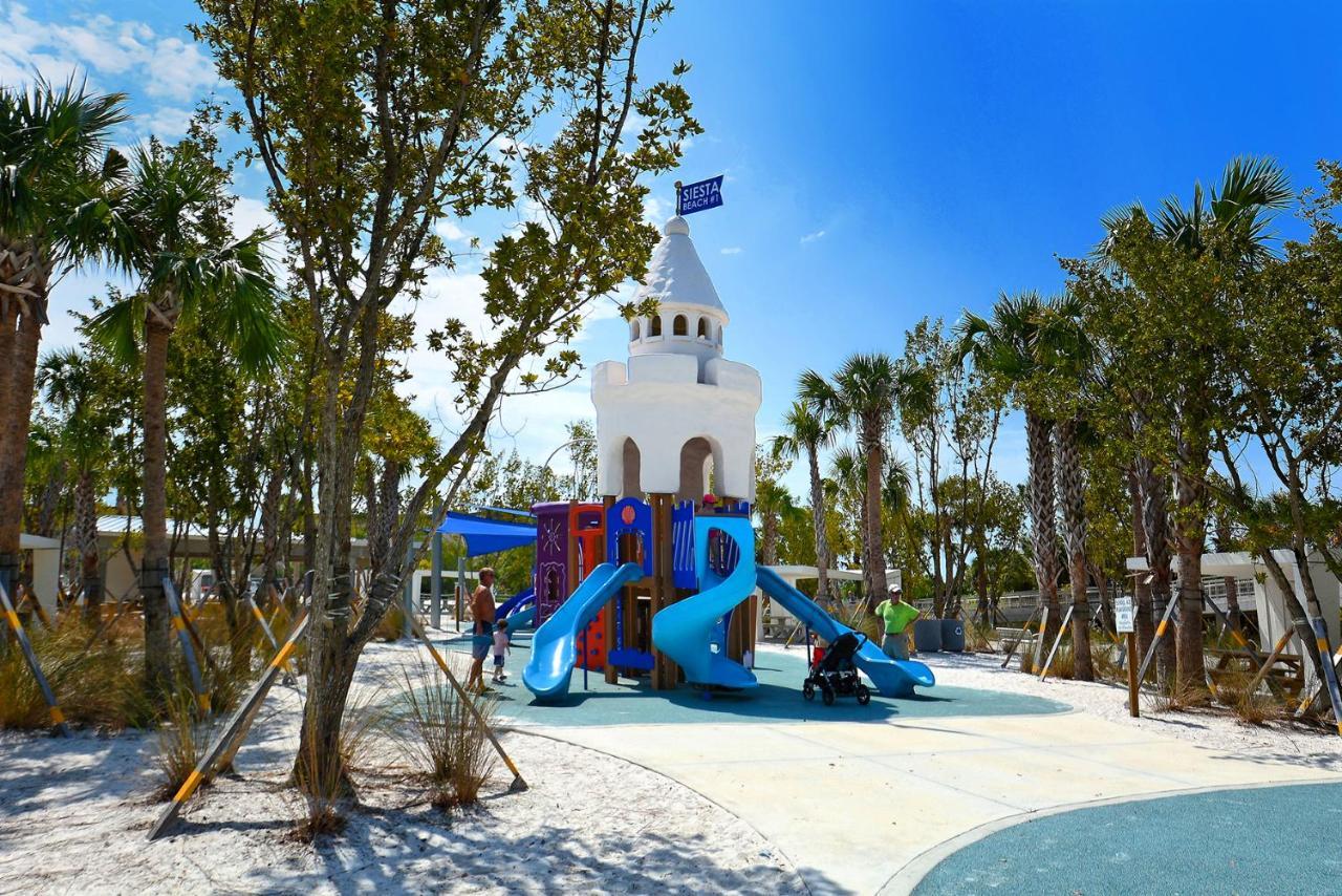 Canal 313 - Right In Siesta Key Village! Exterior photo